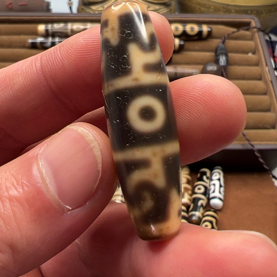 玛瑙/玉髓颈饰未镶嵌琼*