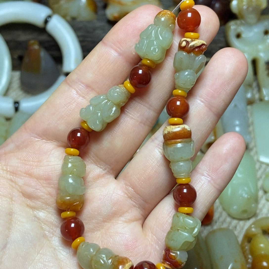 和田玉挂件未镶嵌