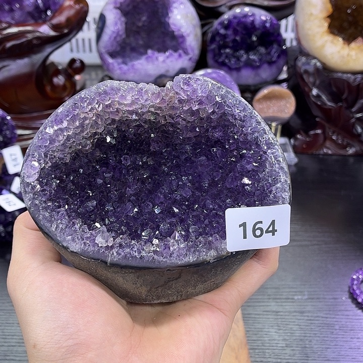 未镶嵌大型摆件（非配饰）水晶