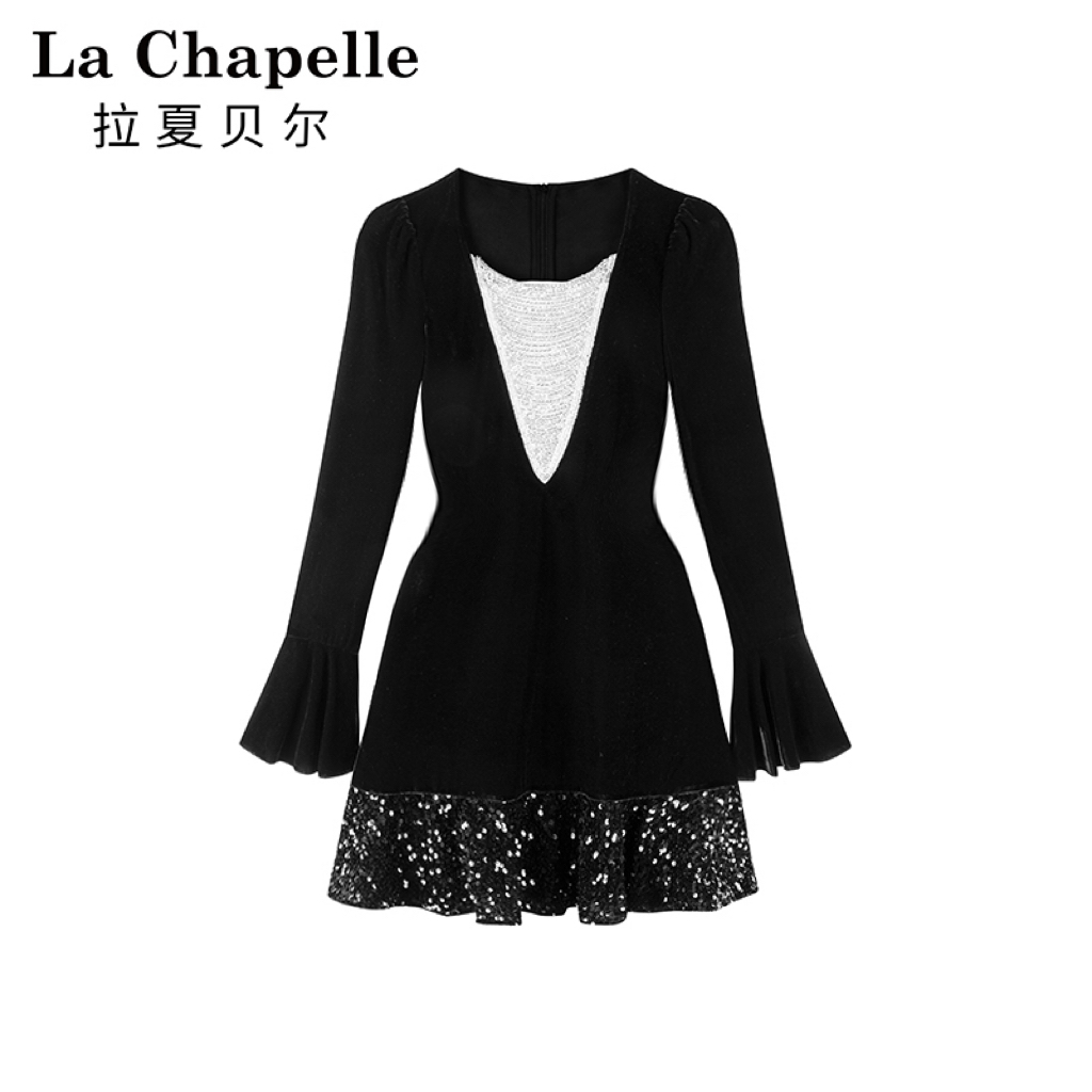 【拉夏贝尔】黑天鹅-010 大码冬季V领连衣裙（DMQ8159）