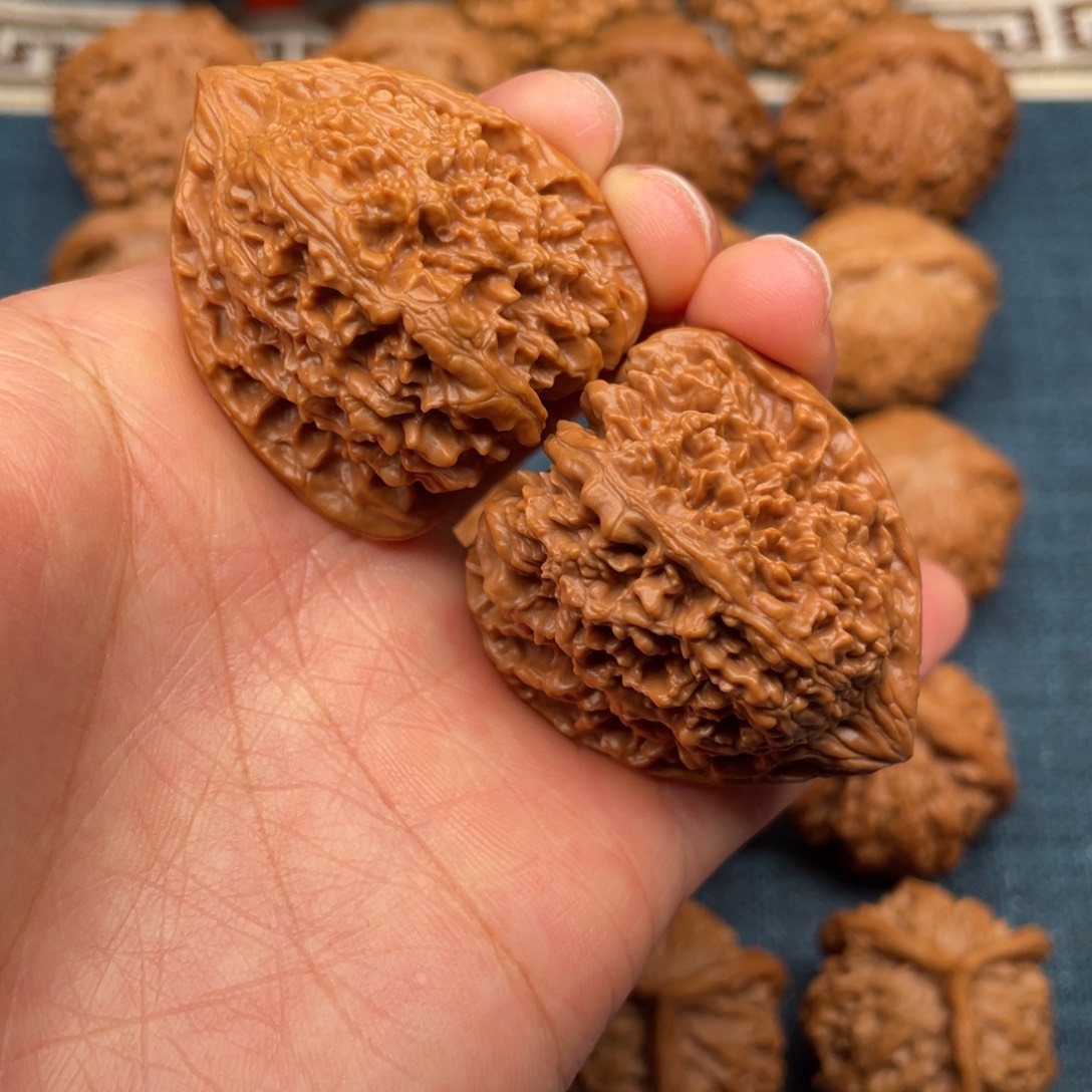 文玩核桃把件37全品原桩老树满天星