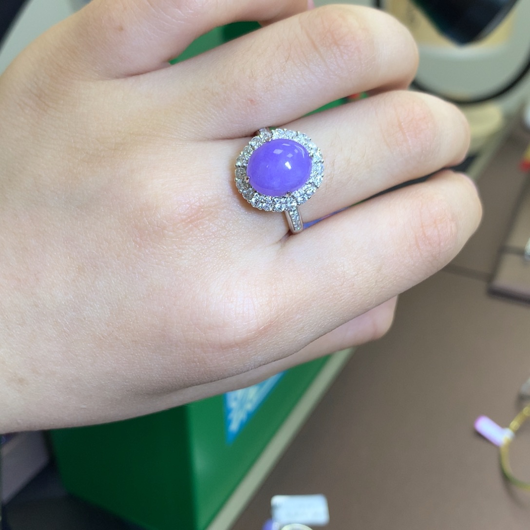 翡翠颈饰18K金镶嵌?*?翡翠