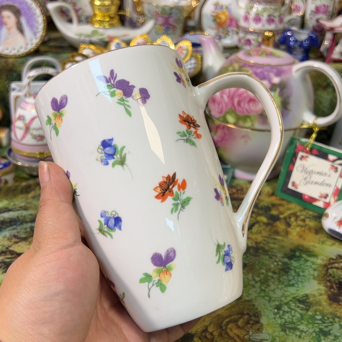 摆件鹿与海陶瓷家居用品有限公司