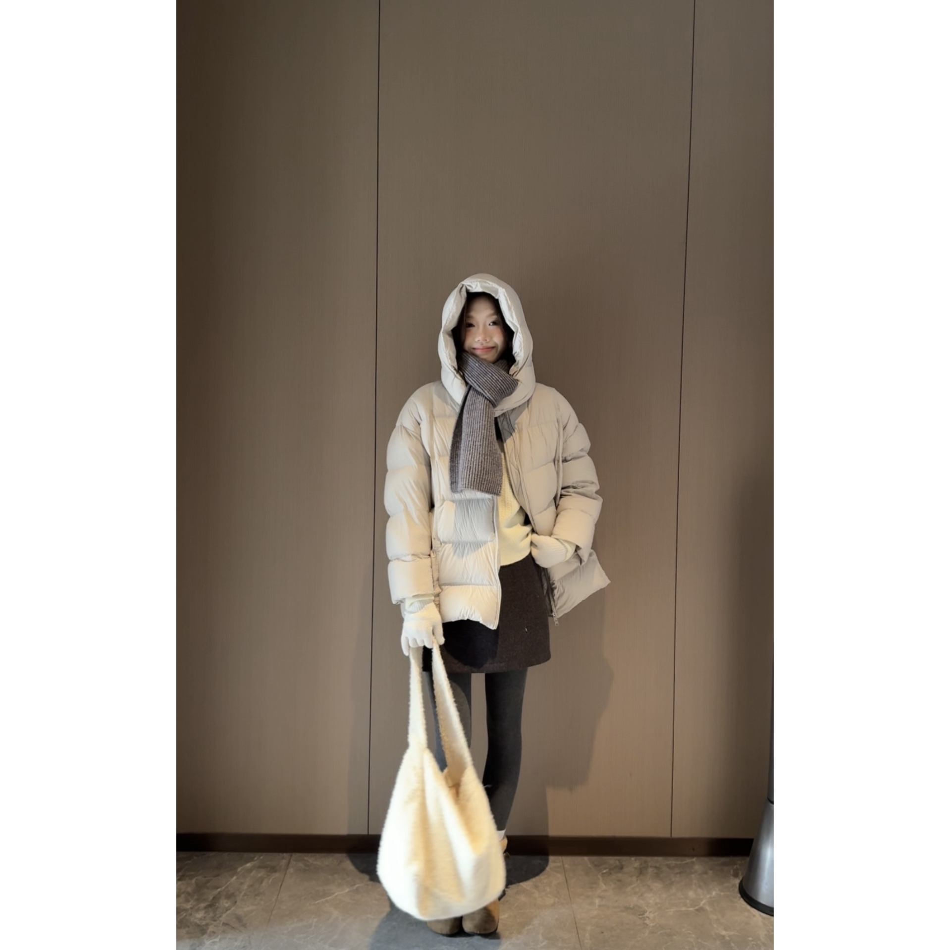 551233#泡芙羽绒服女新国标90白鸭绒（充绒210g）