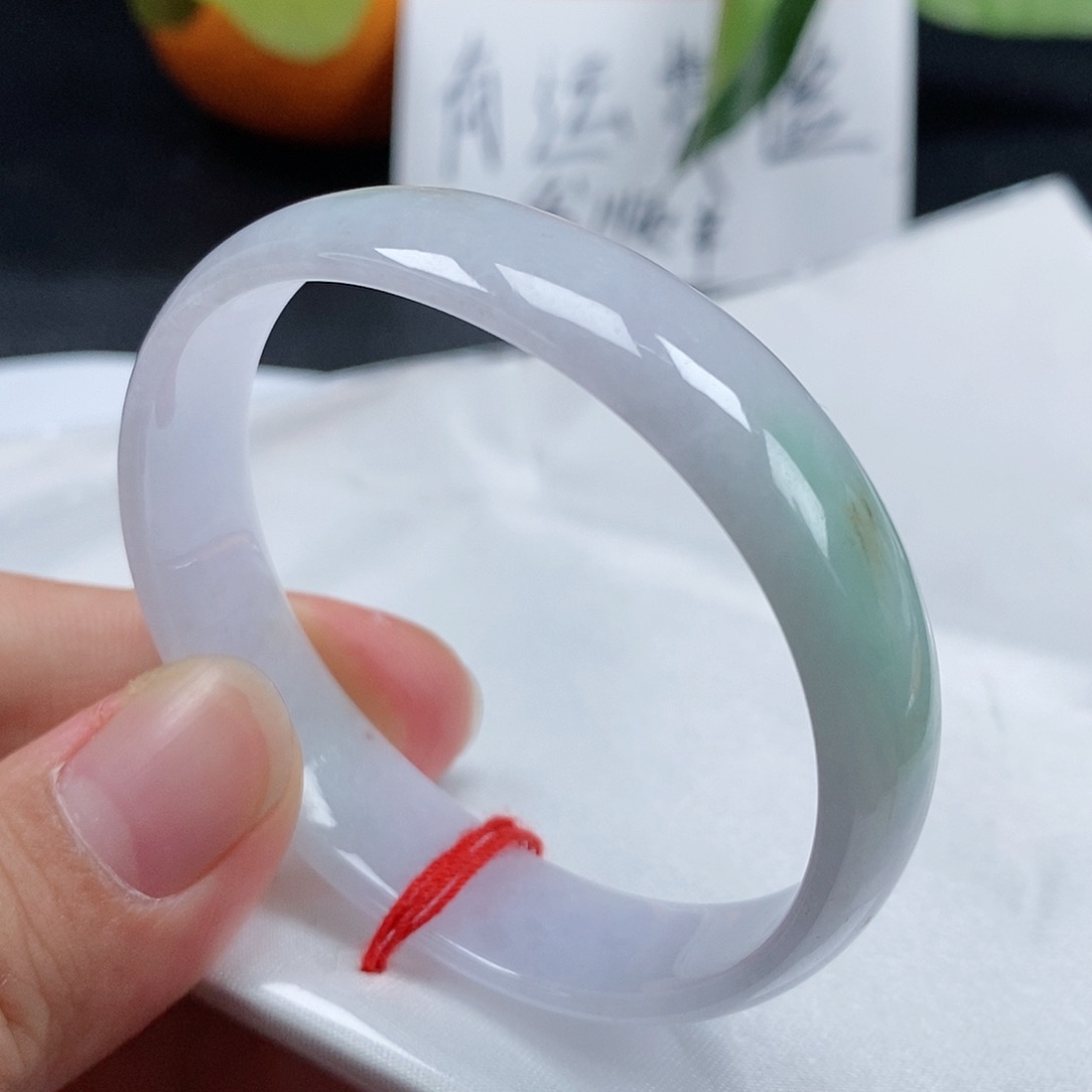 【闪购商品】翡翠手镯（贵妃镯）未镶嵌273号