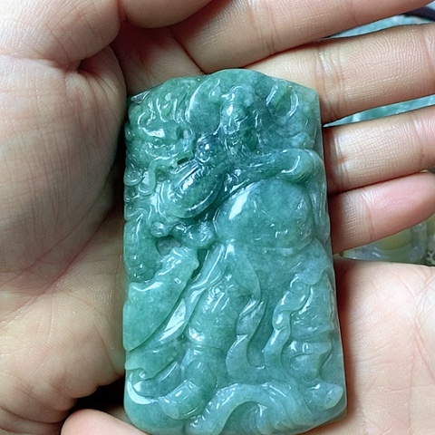 翡翠颈饰未镶嵌天然缅甸翡翠a货