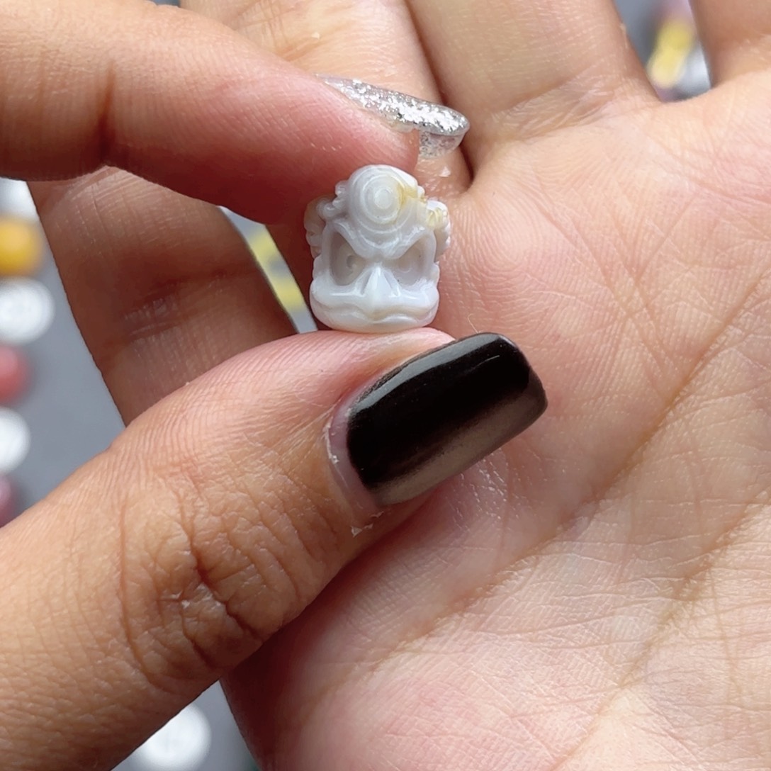 玛瑙/玉髓1未镶嵌10+mm大鹏鸟