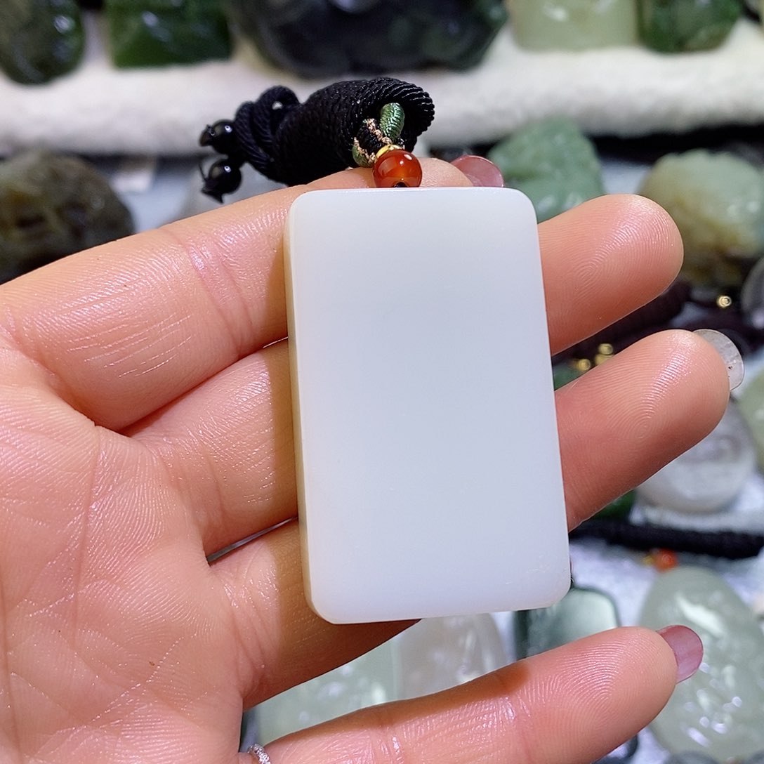 和田玉（糖玉）未镶嵌珠宝半成品