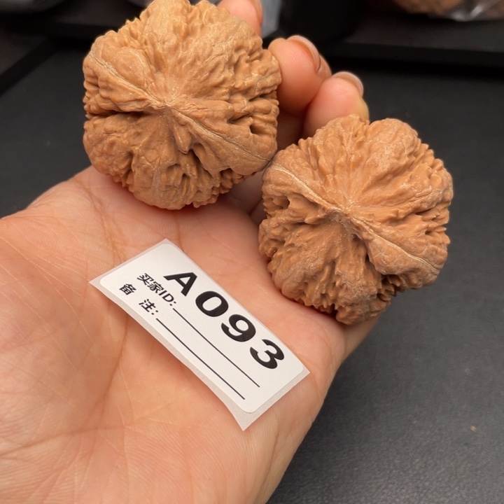 吊坠文玩核桃霸王龙43