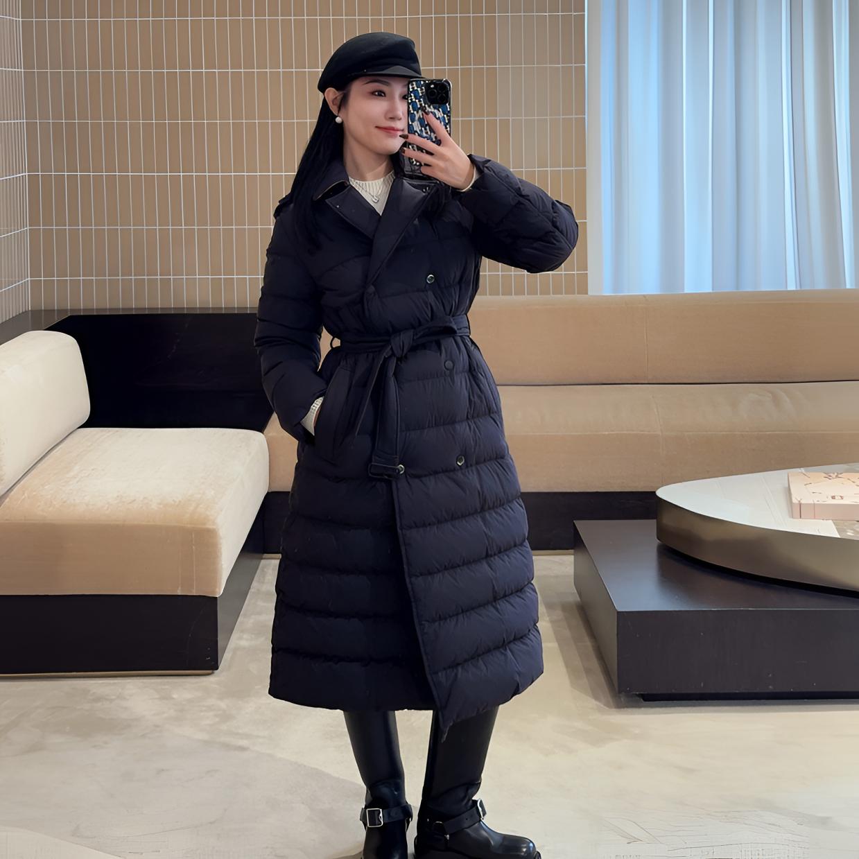 未使用 BURBERRY/博柏利 长款风衣版型尼龙连帽羽绒服