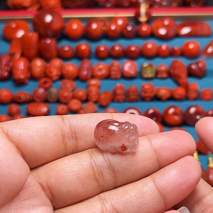 风***静南红玛瑙未镶嵌配饰貔貅