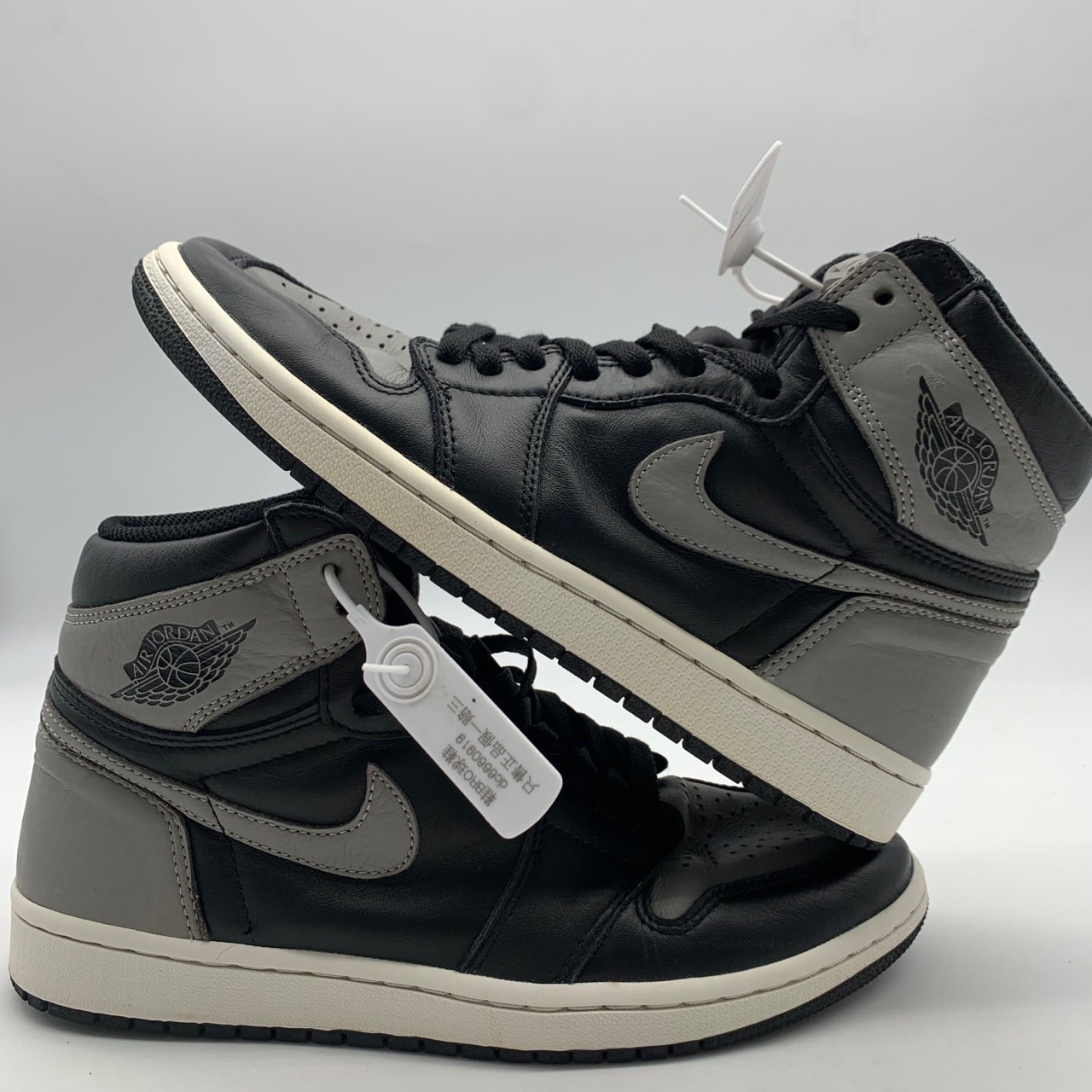 aj1影子灰 篮球鞋 42码 有原盒 