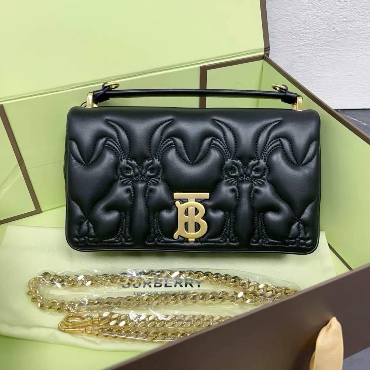 95新 BURBERRY/博柏利 胖虎佳佳/箱包/单肩包/31B2509090009