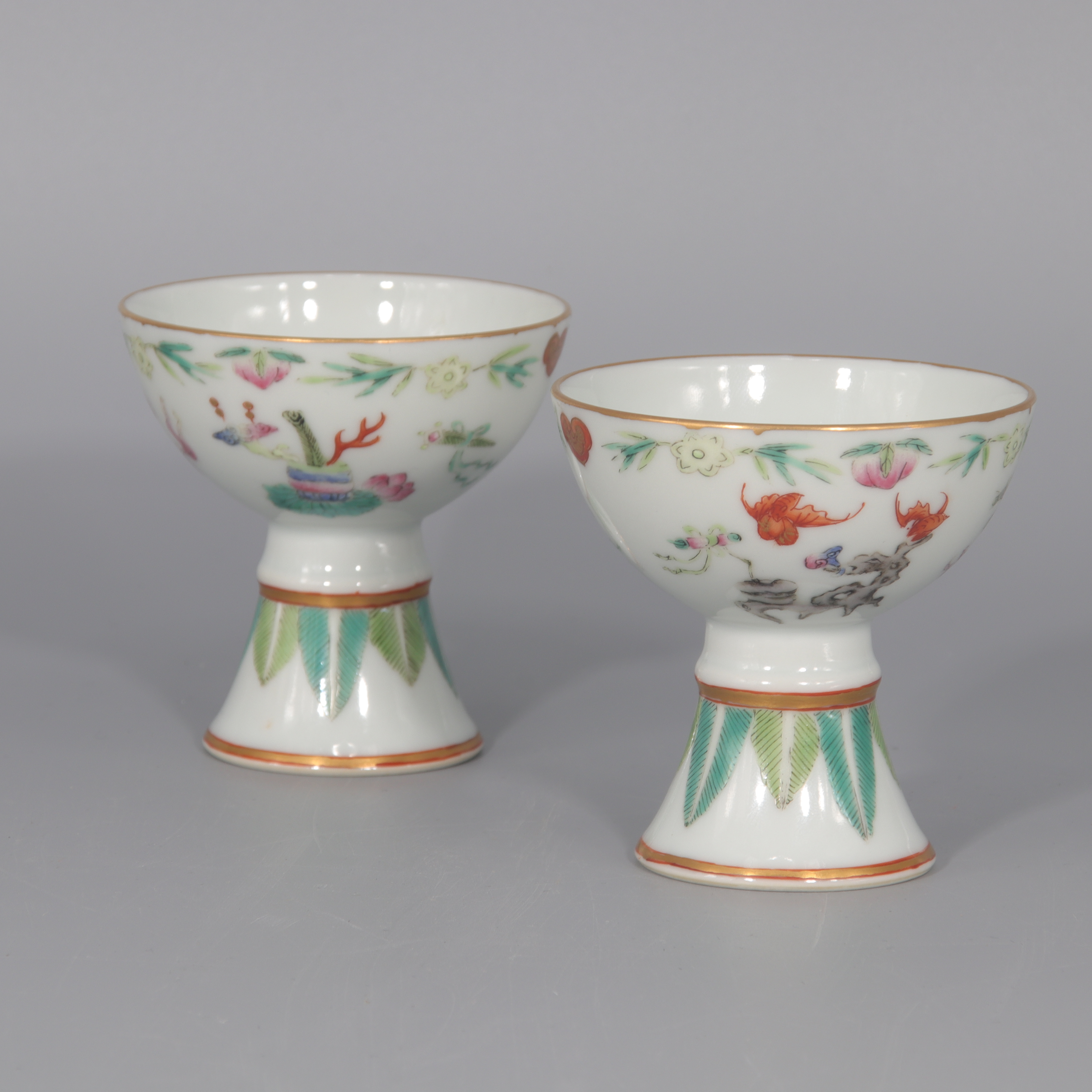 粉彩描金福寿纹高足杯一对  H410-390-1/2
