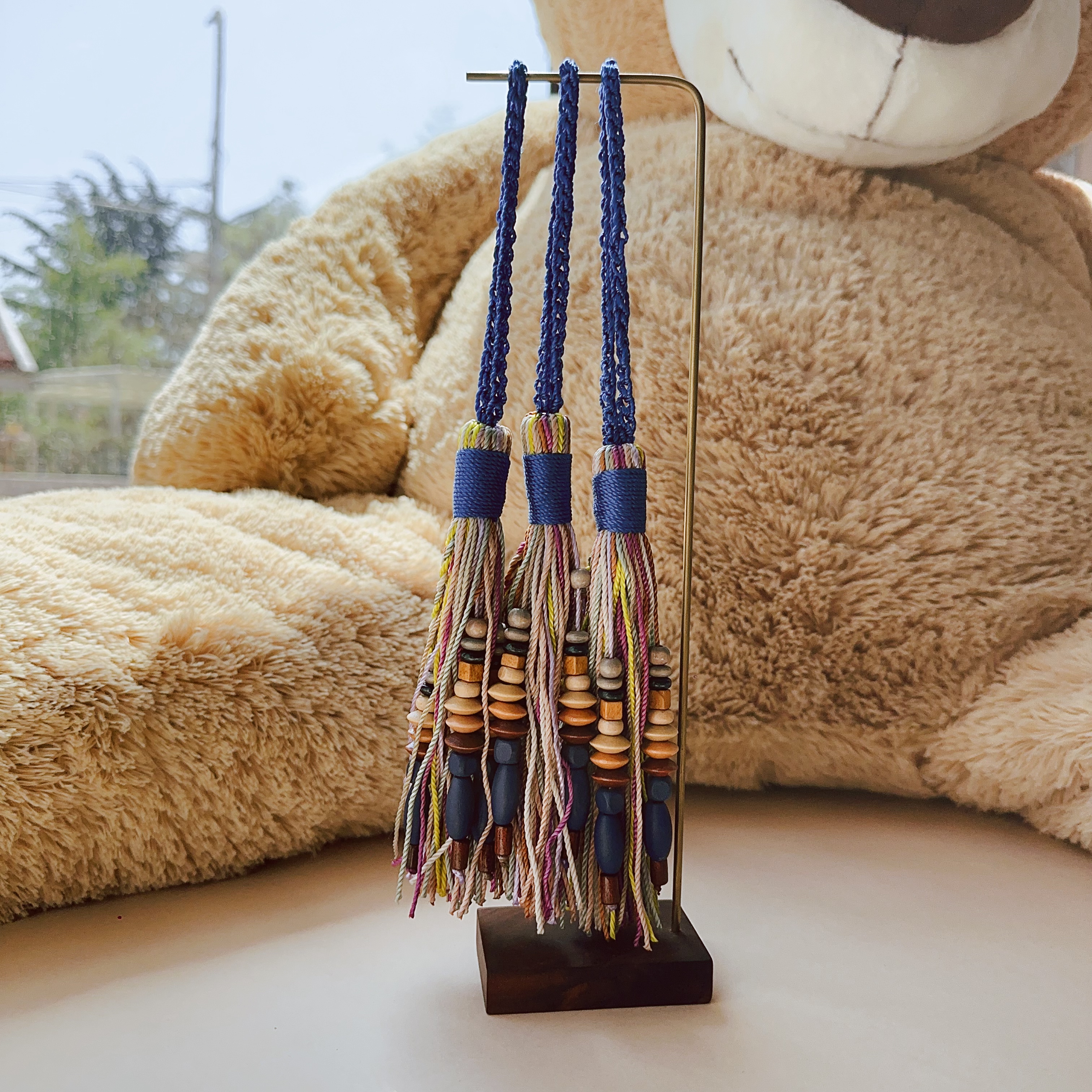 【挂绳处深蓝色】纯手工藏式国风流苏配饰 彩色冰丝线包包挂件