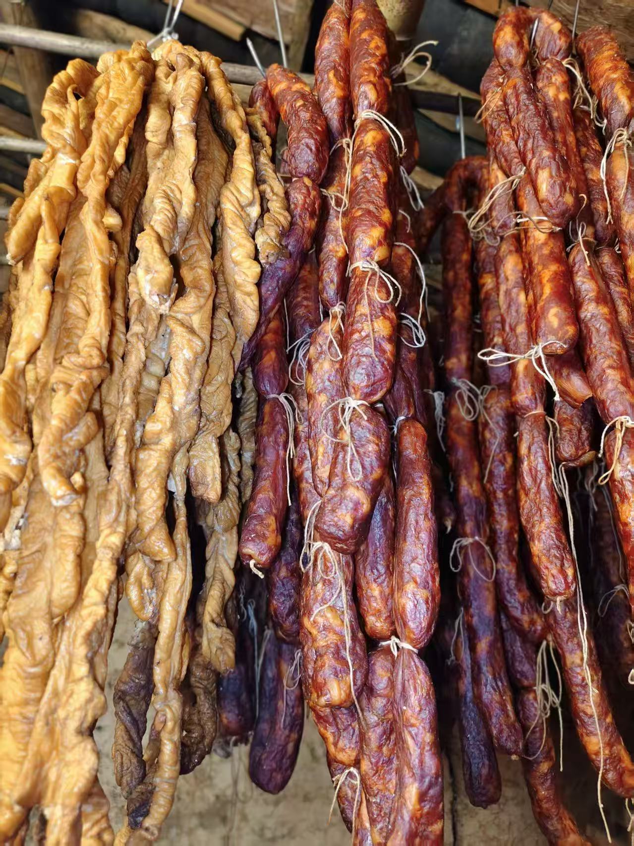 顺丰包邮 套餐任选香肠拱嘴排骨舌头耳朵猪脚排骨肠大肠小肠1-6样