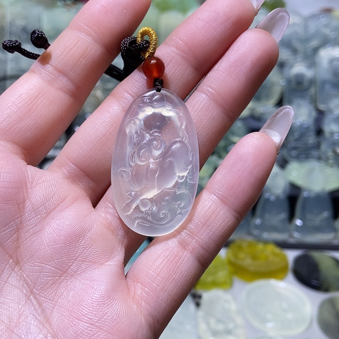 岫玉吊坠未镶嵌吊坠