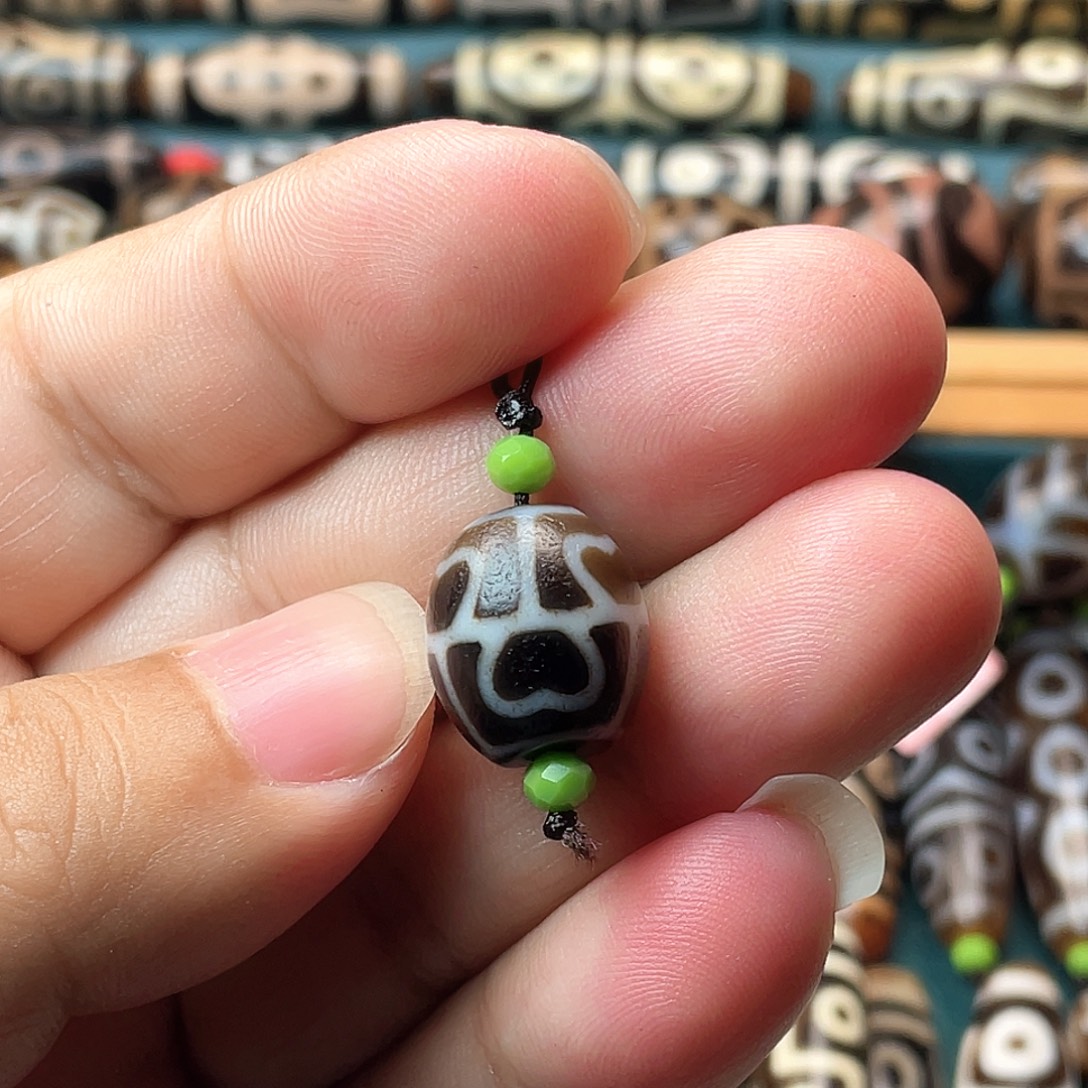 玛瑙/玉髓未镶嵌颈饰小卢莲心