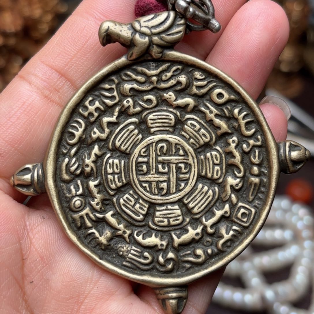 铜星月菩提吊坠项链