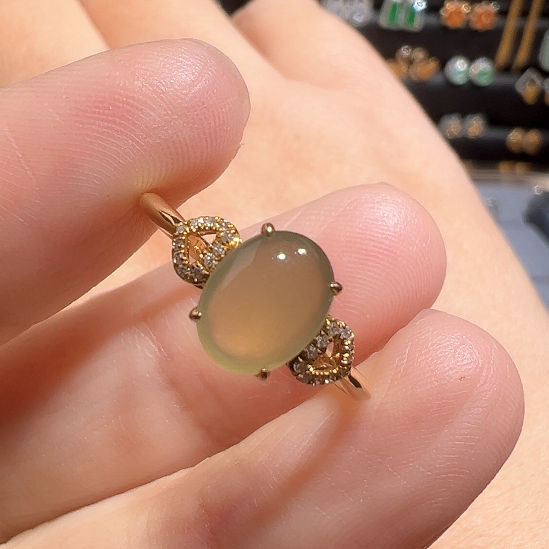 翡翠戒指18K金镶嵌天然A货翡翠戒指