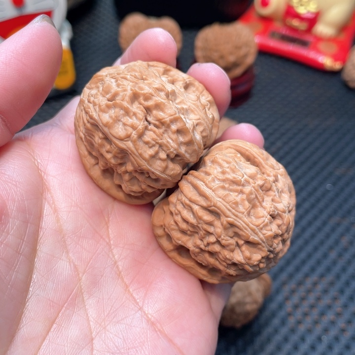文玩核桃把件?***i白狮子4.0全品