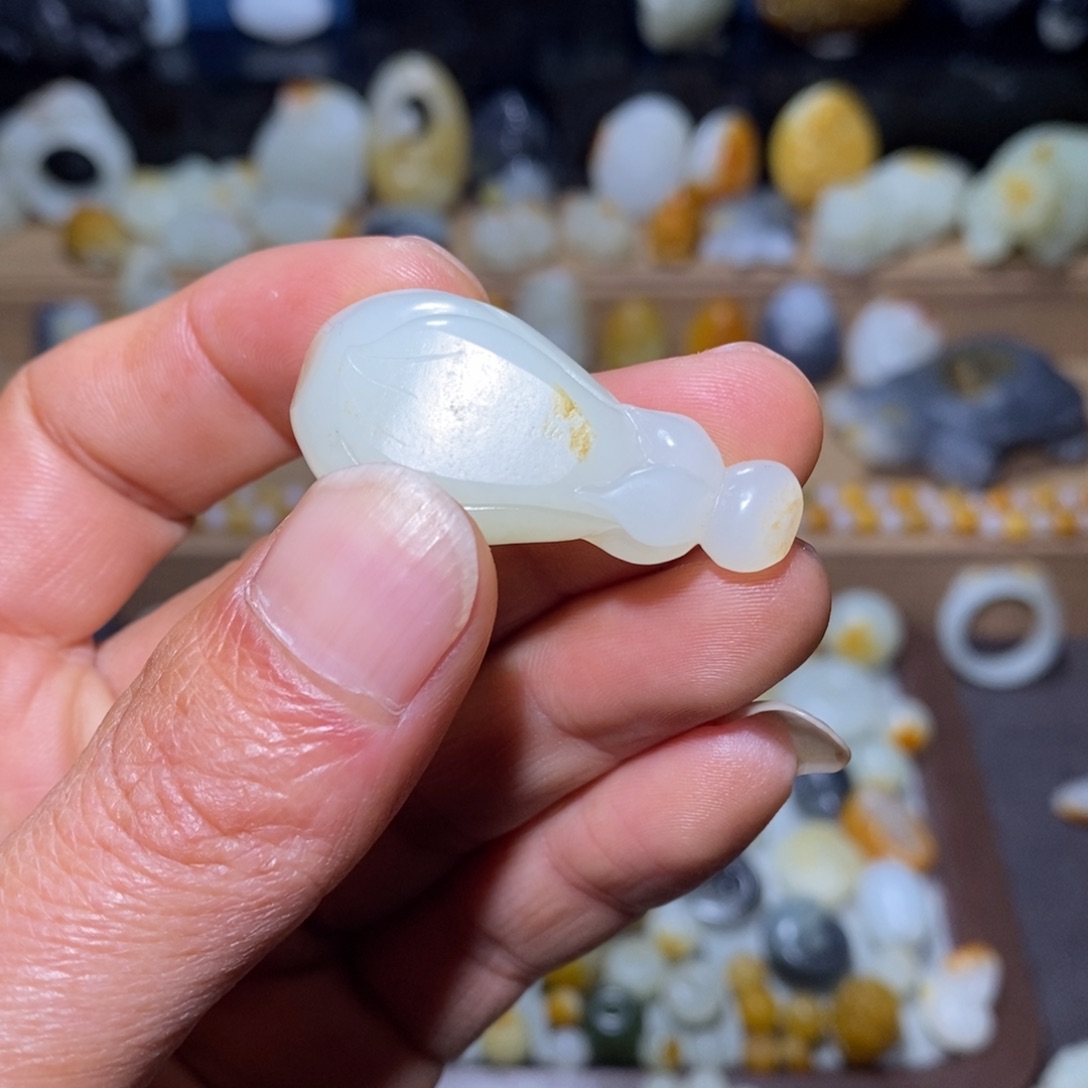 和田玉吊坠(不含链)未镶嵌