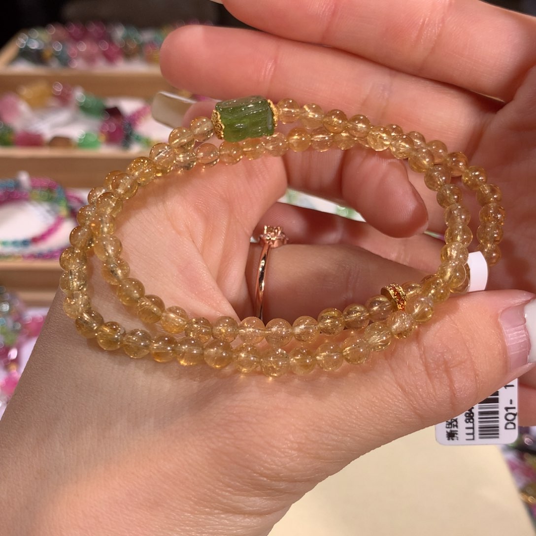 碧玺多样性发货一件未镶嵌