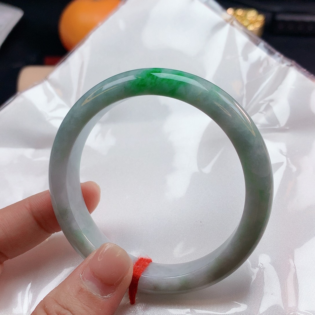 翡翠手镯未镶嵌55圈500238