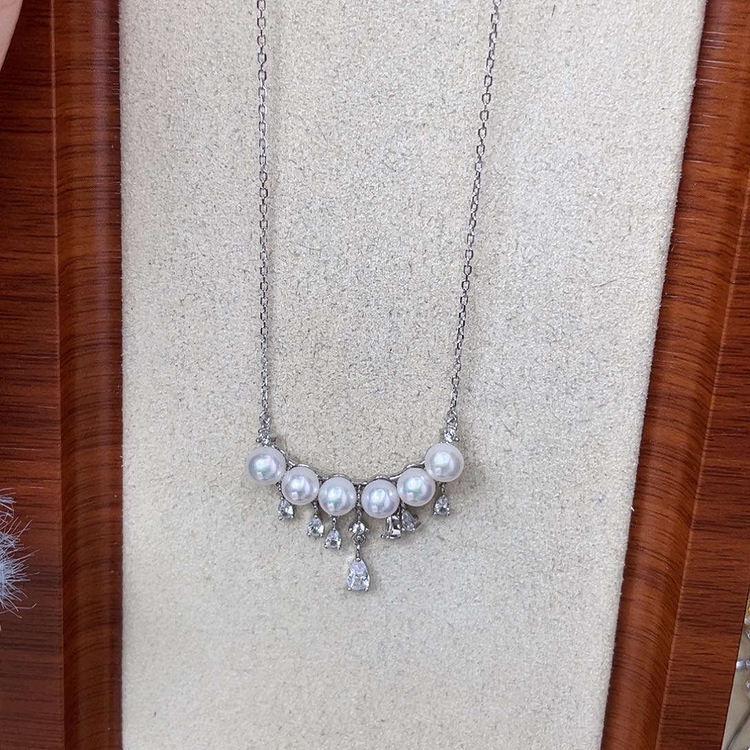 颈饰银S925镶嵌淡水珍珠
