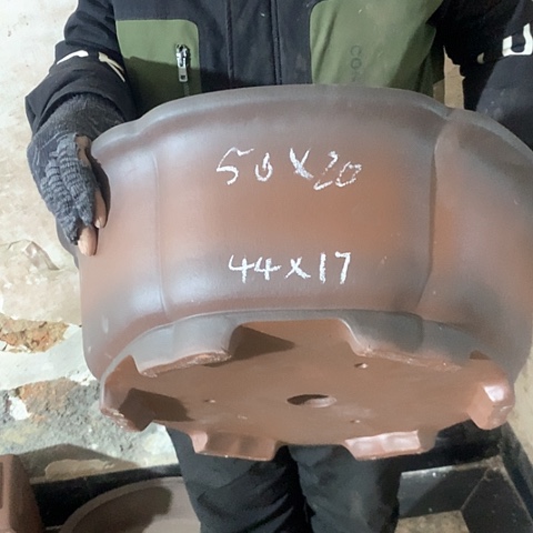 紫砂花盆手工制作