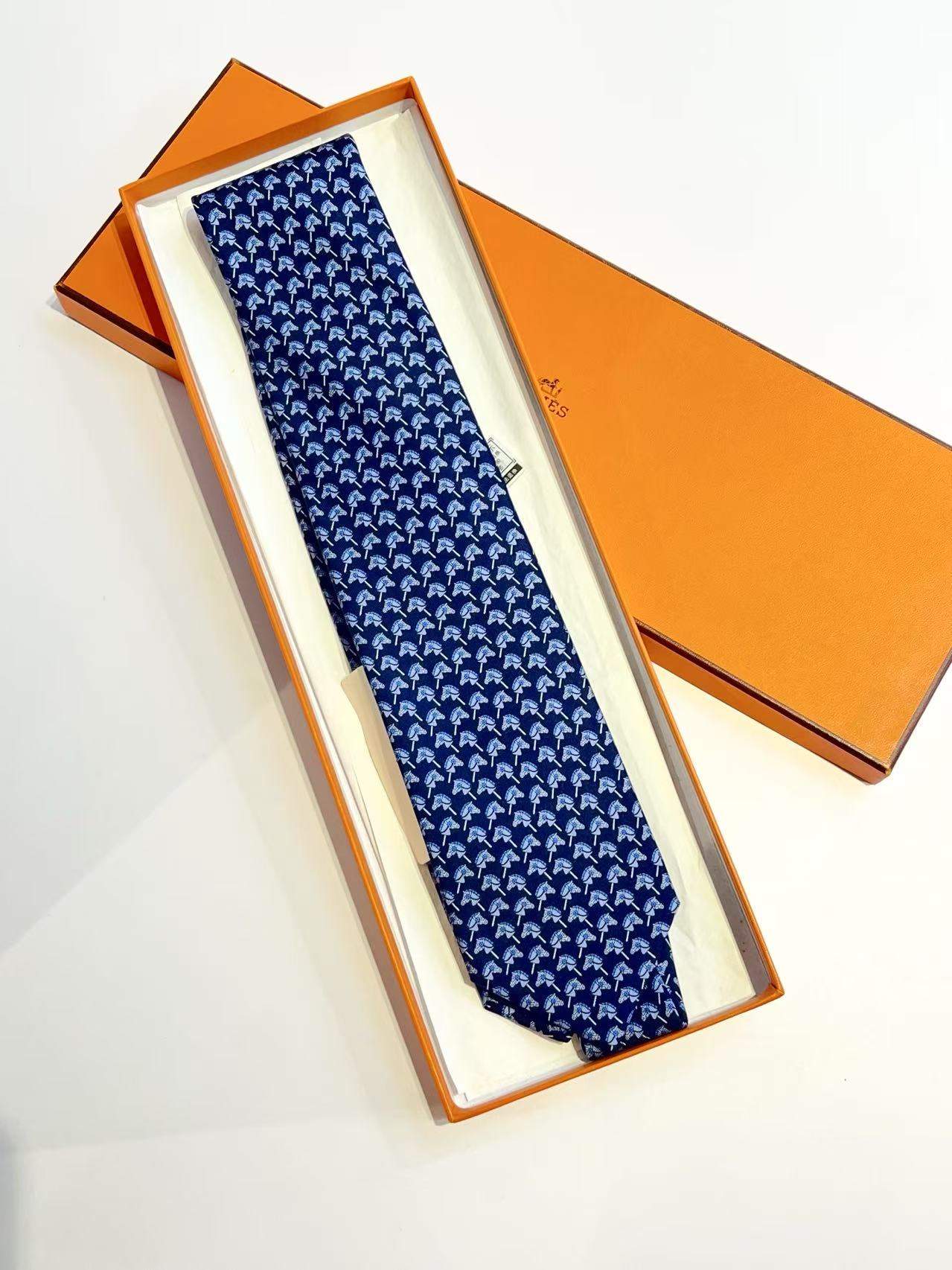 全新未使用 Hermes/爱马仕 蔚蓝中古/爱马仕印花领带