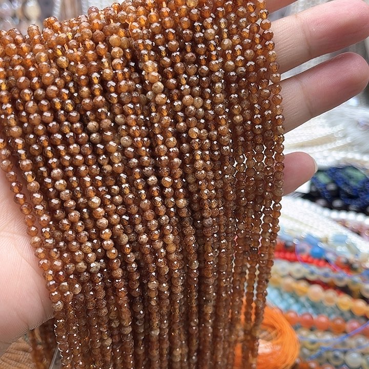 未镶嵌玛瑙/玉髓珠宝半成品一条3mm左右橙石榴石刻面