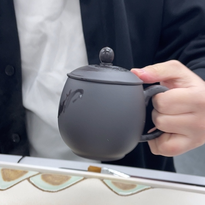 茶杯紫砂石黄小龙蛋盖杯