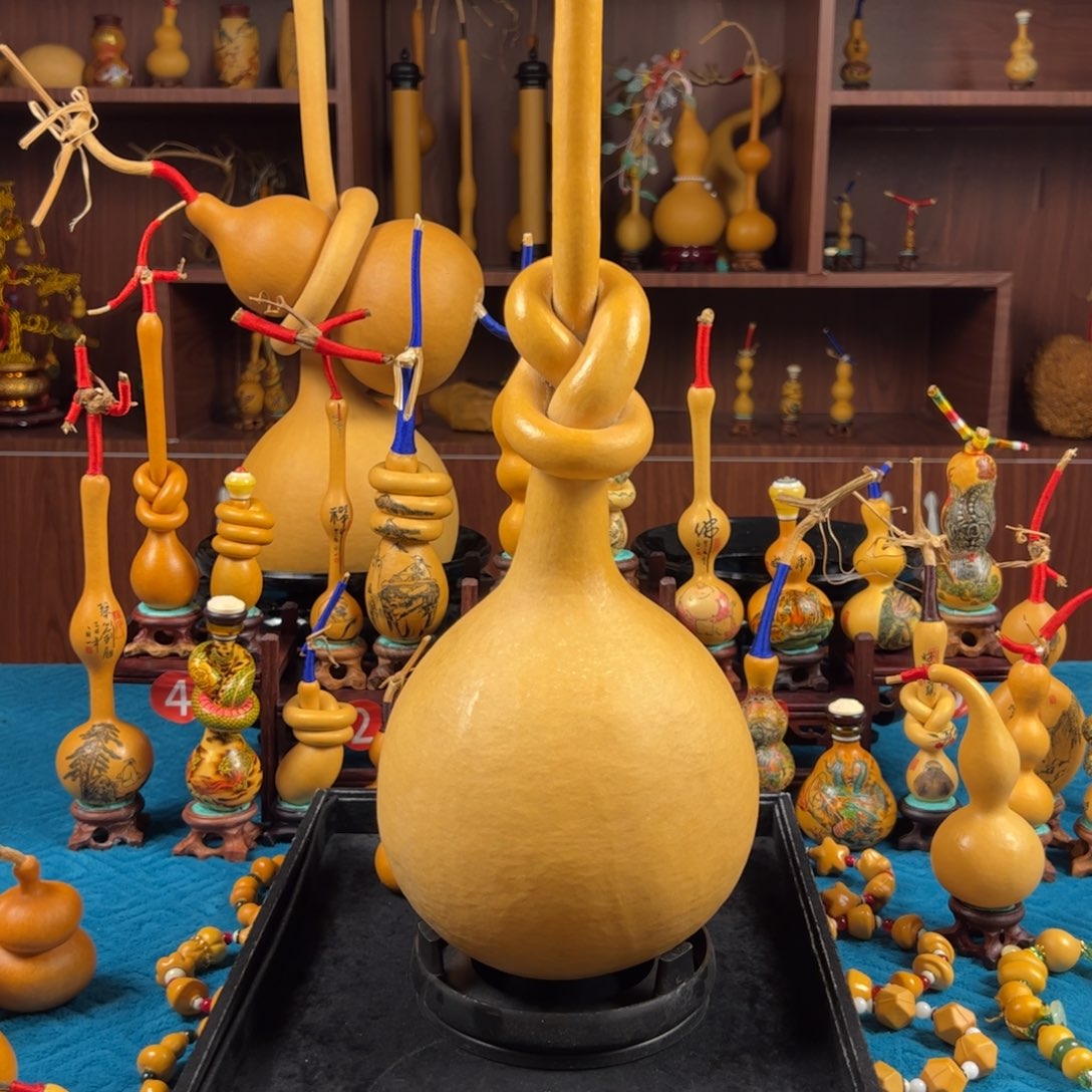 王*龙你们怎么会喜欢这样子吗