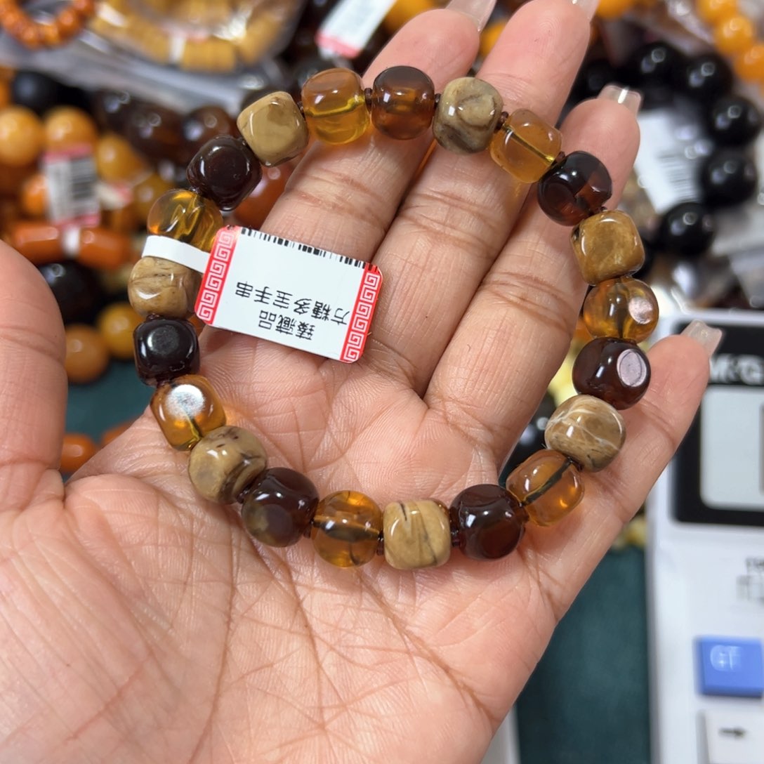 琥珀珠宝奇石未镶嵌77