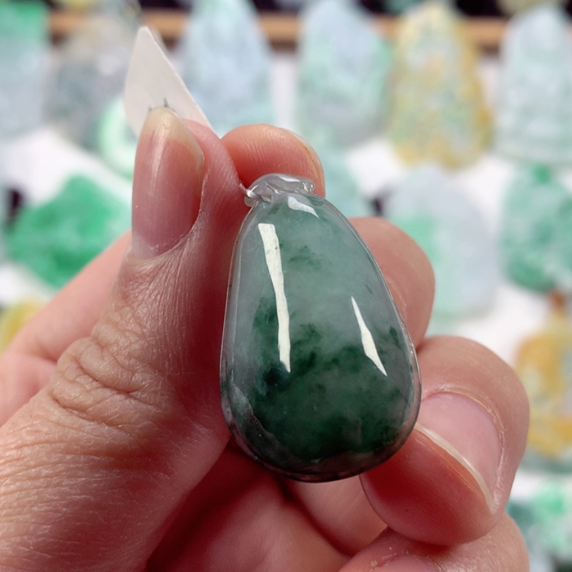 【闪购商品】翡翠吊坠(不含链)未镶嵌