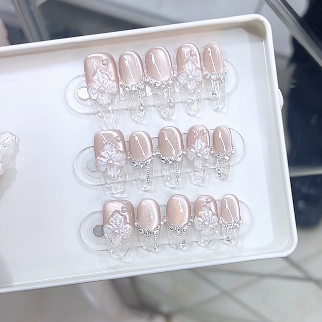 3000 NAIL “冰透琉璃”设计师高定原创纯手工高级感猫眼显白穿戴甲