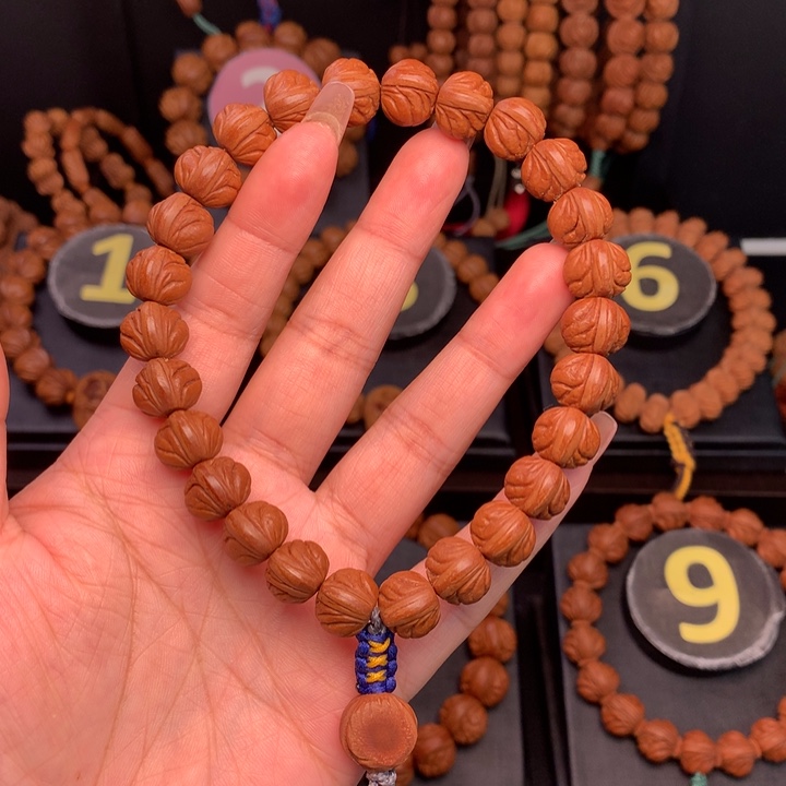 桃核吊坠Ｇ*1.2野生玉龙脊手串