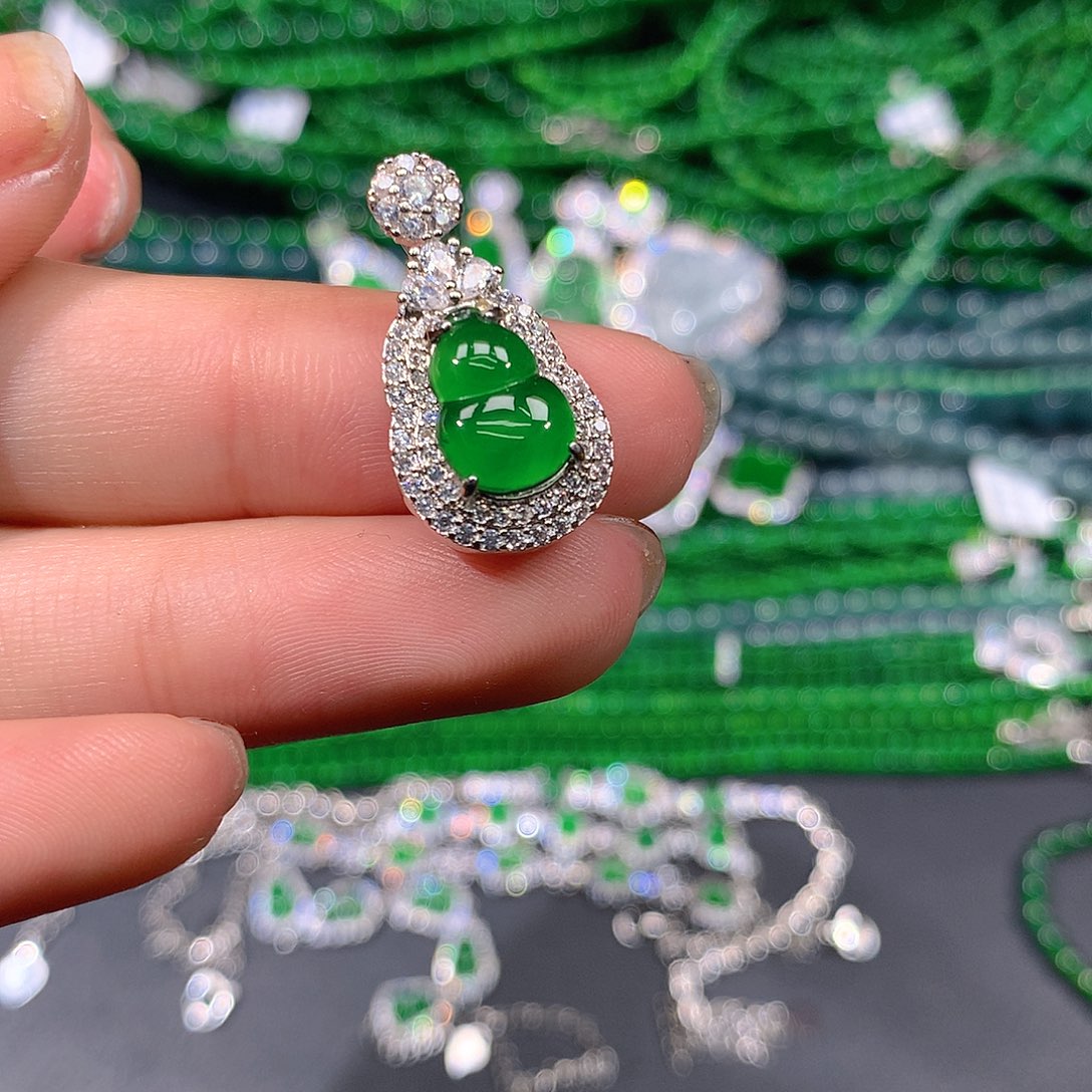 翡翠戒指未镶嵌天然翡翠