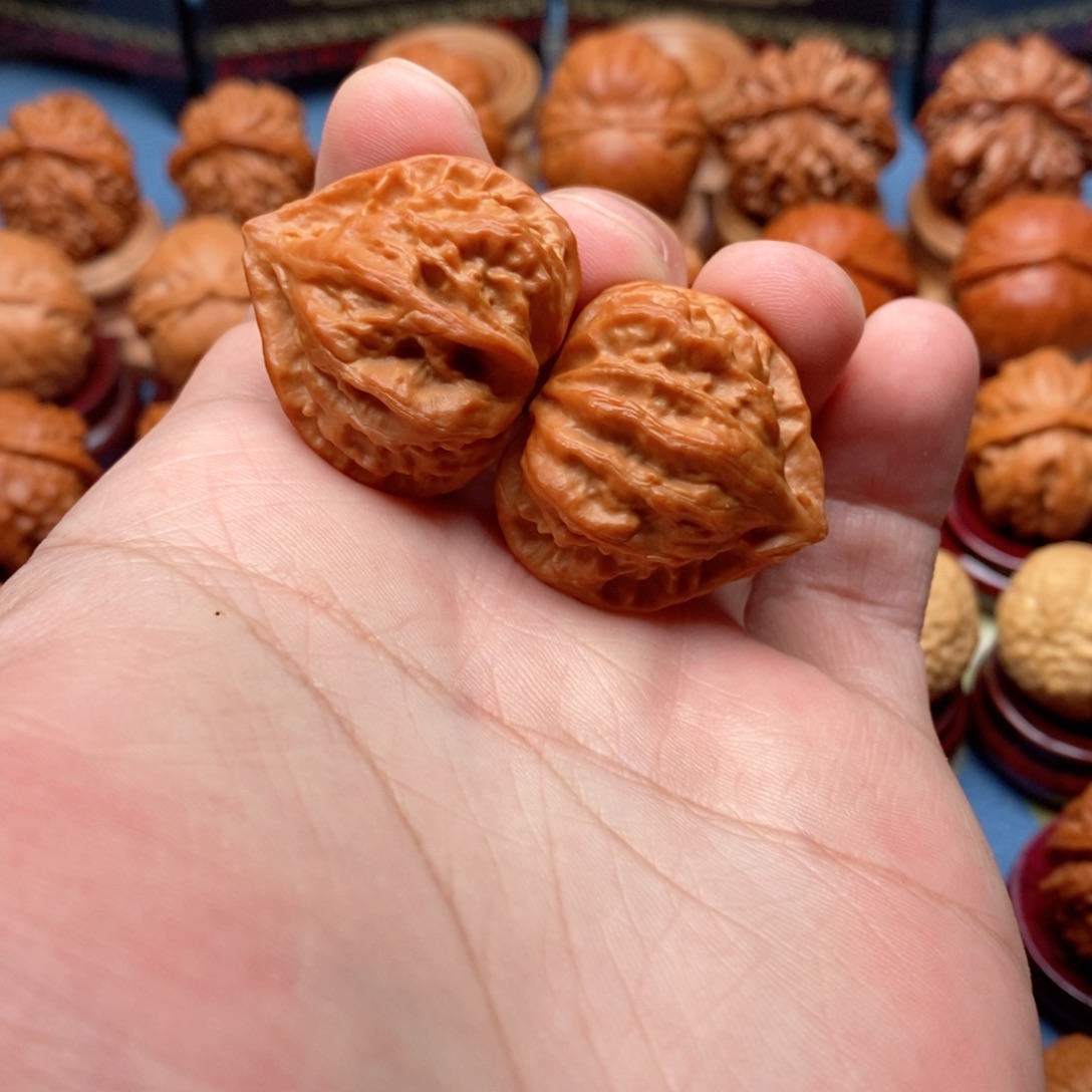 把件文玩核桃红桃A