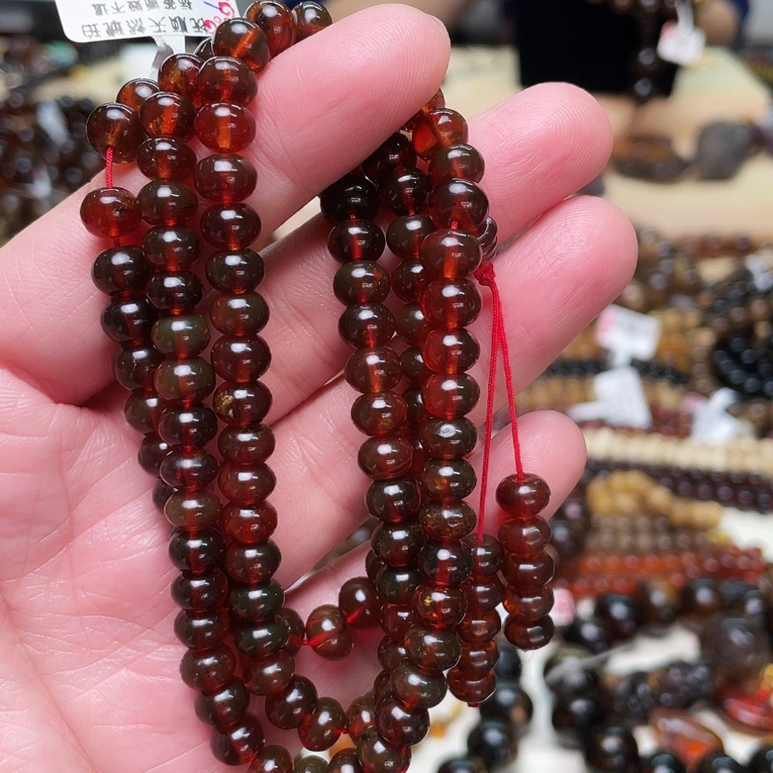 琥珀裸石未镶嵌七10942