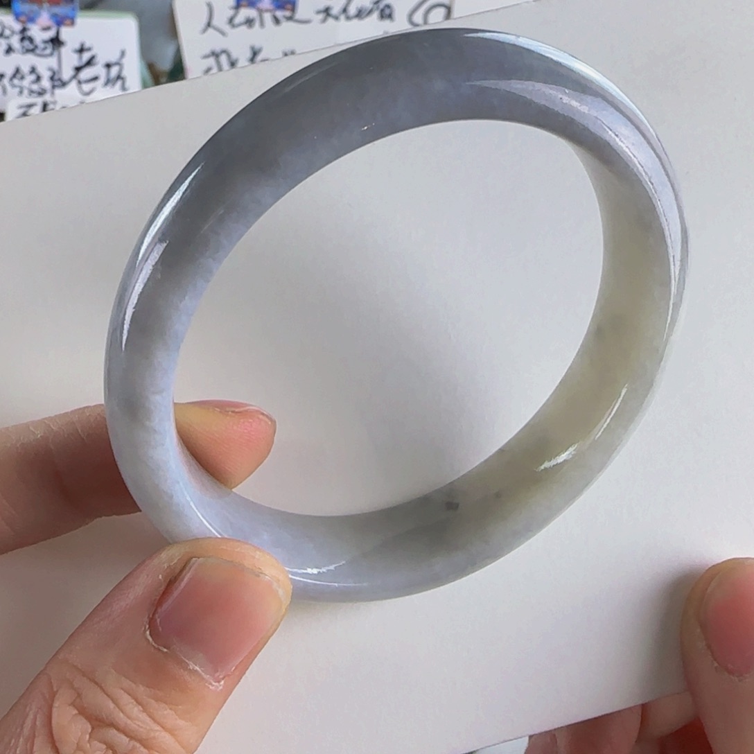 翡翠手镯未镶嵌老坑56圈