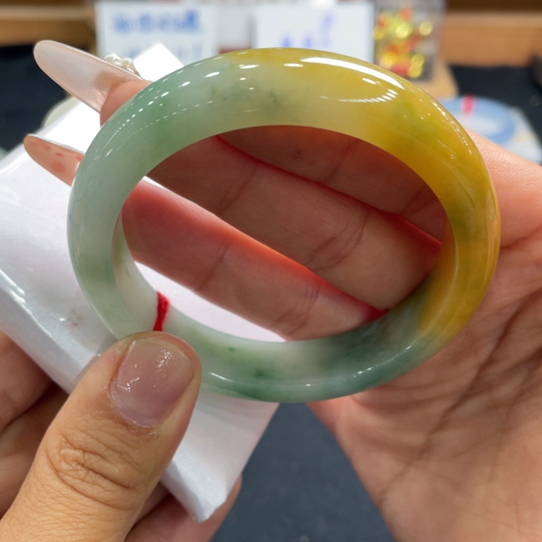 翡翠手镯未镶嵌25号66