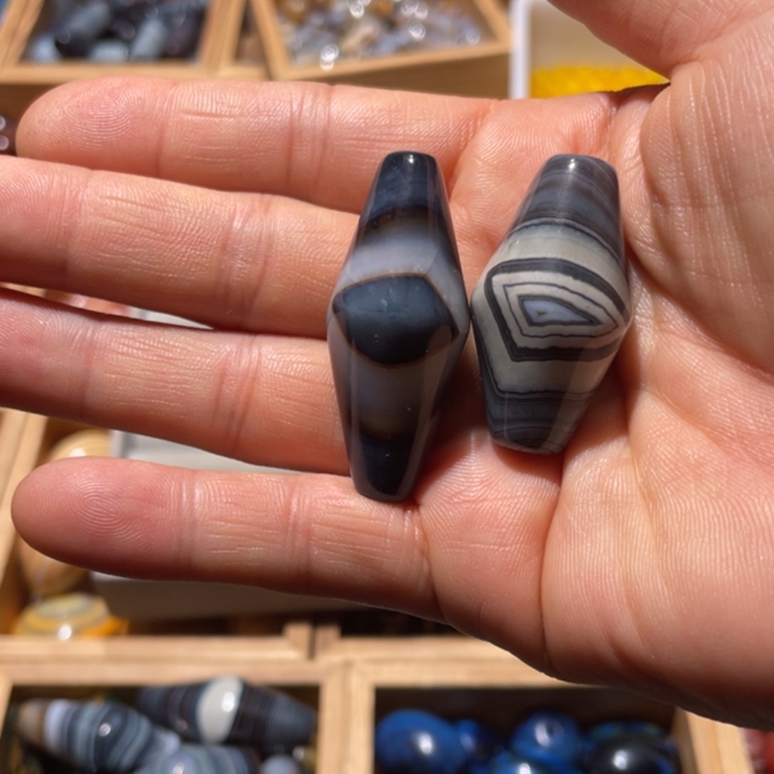 玛瑙/玉髓未镶嵌珠宝半成品