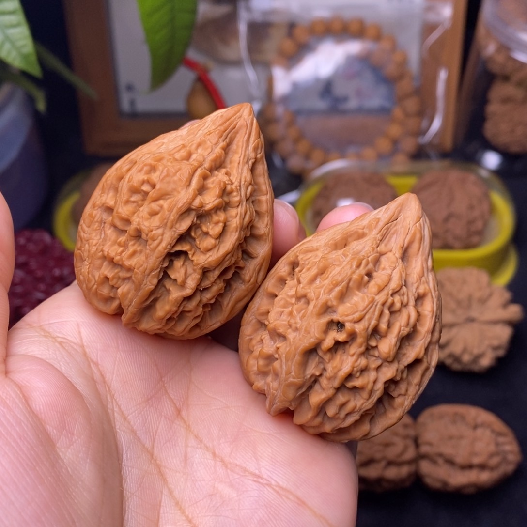 文玩核桃把件37鸭嘴大沽石