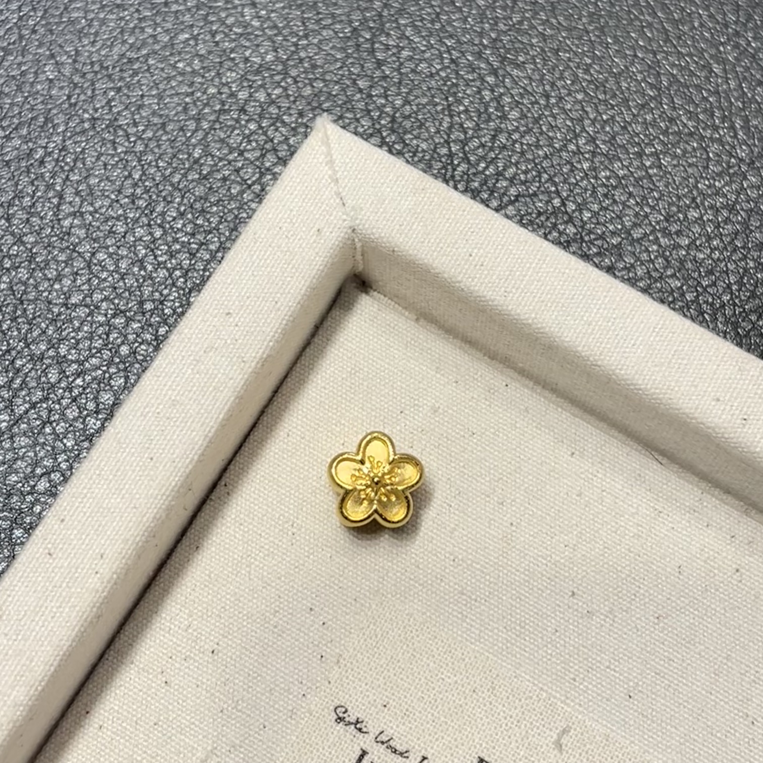 足金999中穿小桃花黄金转运珠小清新款适合女生佩戴