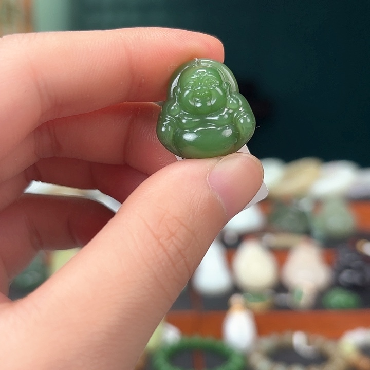 和田玉吊坠未镶嵌