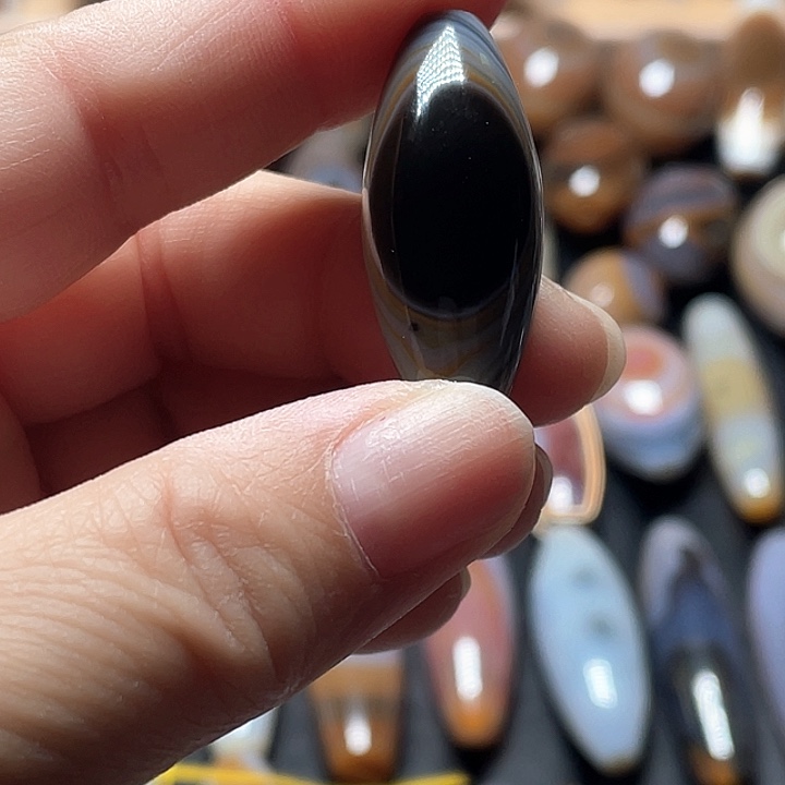 玛瑙/玉髓合金颈饰