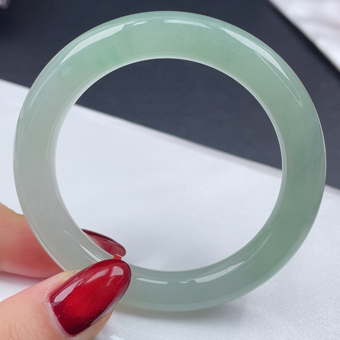 翡翠未镶嵌手镯51圆条