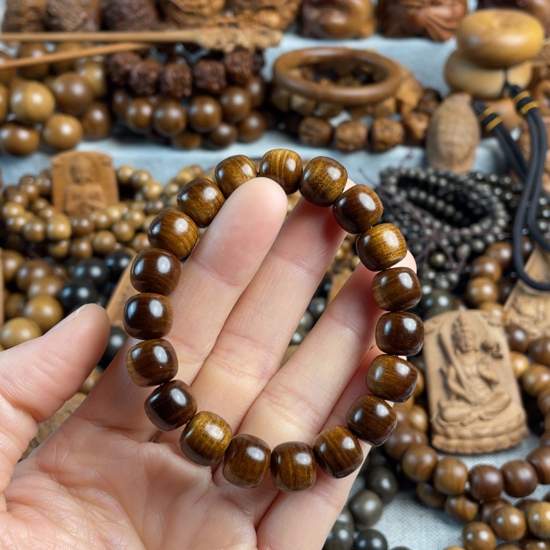 木老山檀香10/11黑肉手串